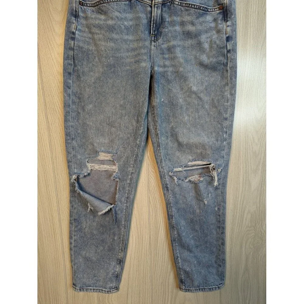 Distressed American Eagle Mom Jeans Womens Size 6 Stretch Blue Mid Rise Denim